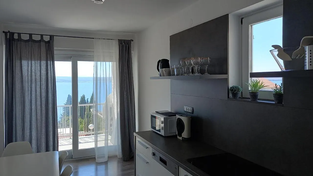 Apartment Villa Helena Dramalj
